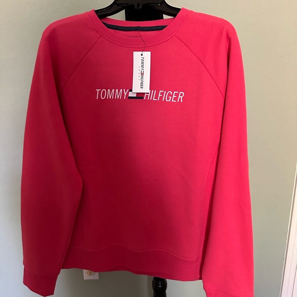 Tommy Hilfiger Vibrant Pink Crewneck sweater.‎ Size X-Large. NWT